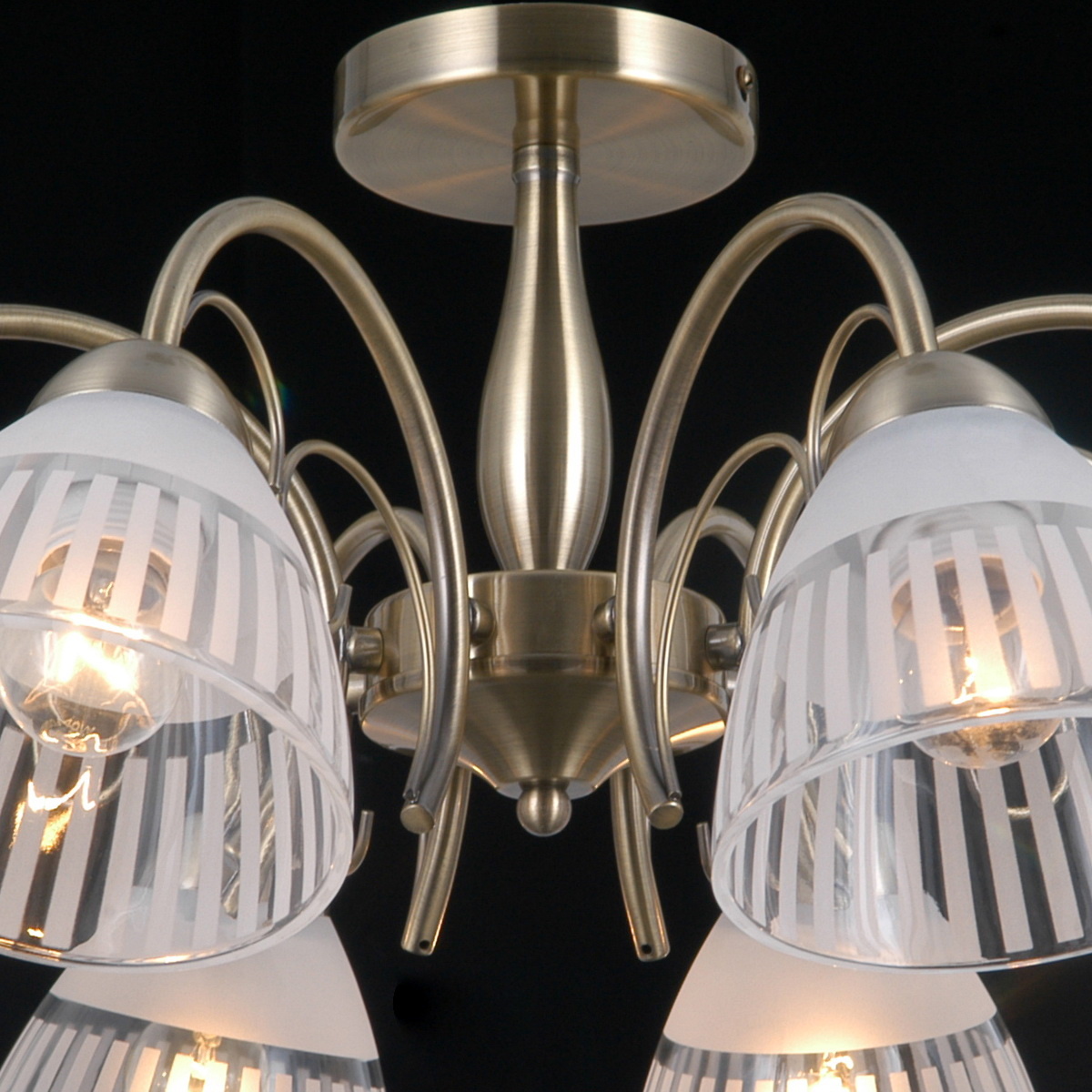 Люстра на штанге Illumico IL0434-8CSQ-79 AB