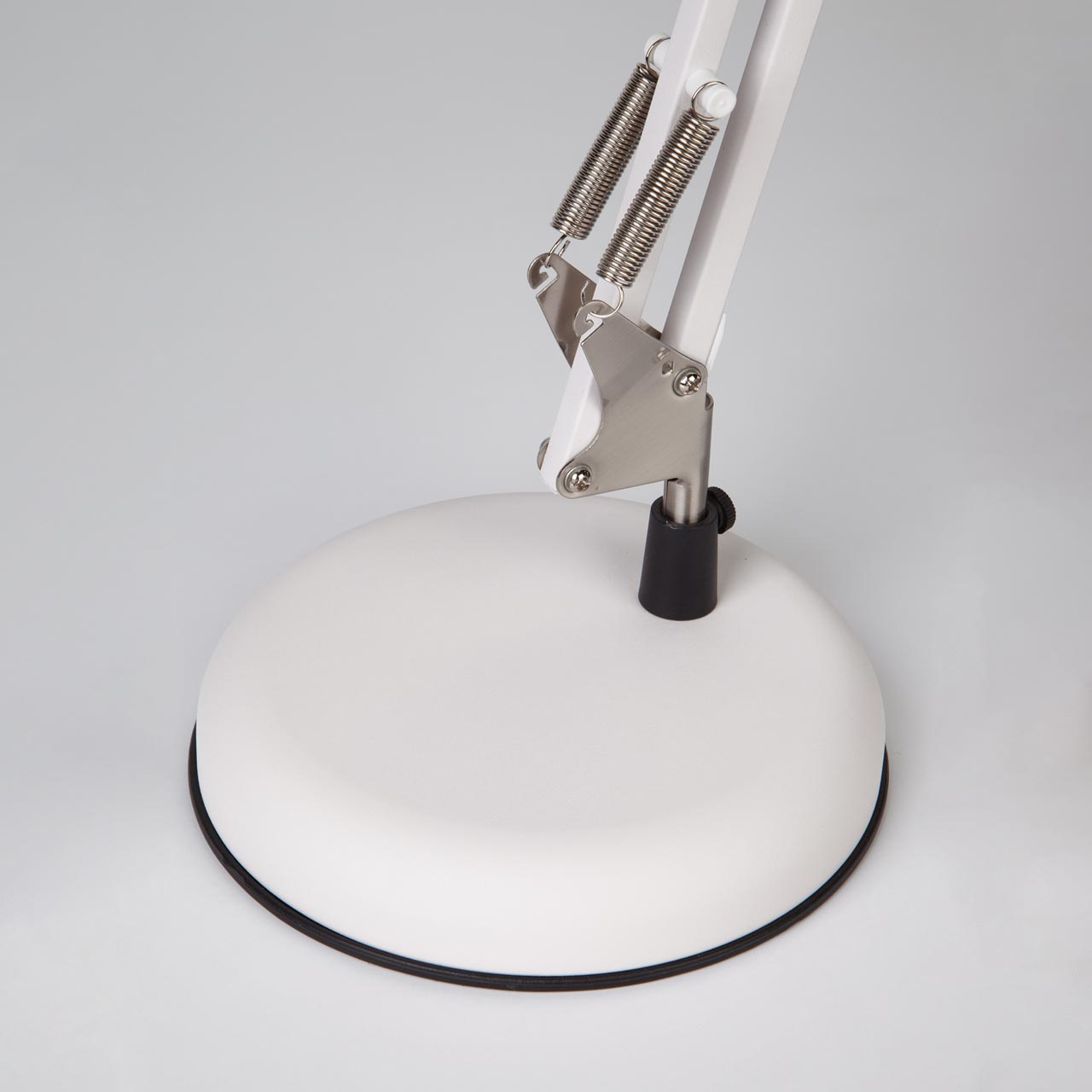 Настольная лампа Eurosvet Norden 01032/1 белый