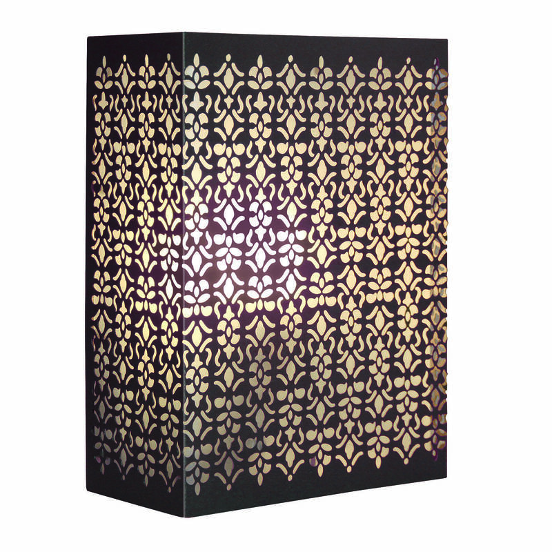 Настенный светильник Brilliant Nadia 94010/20