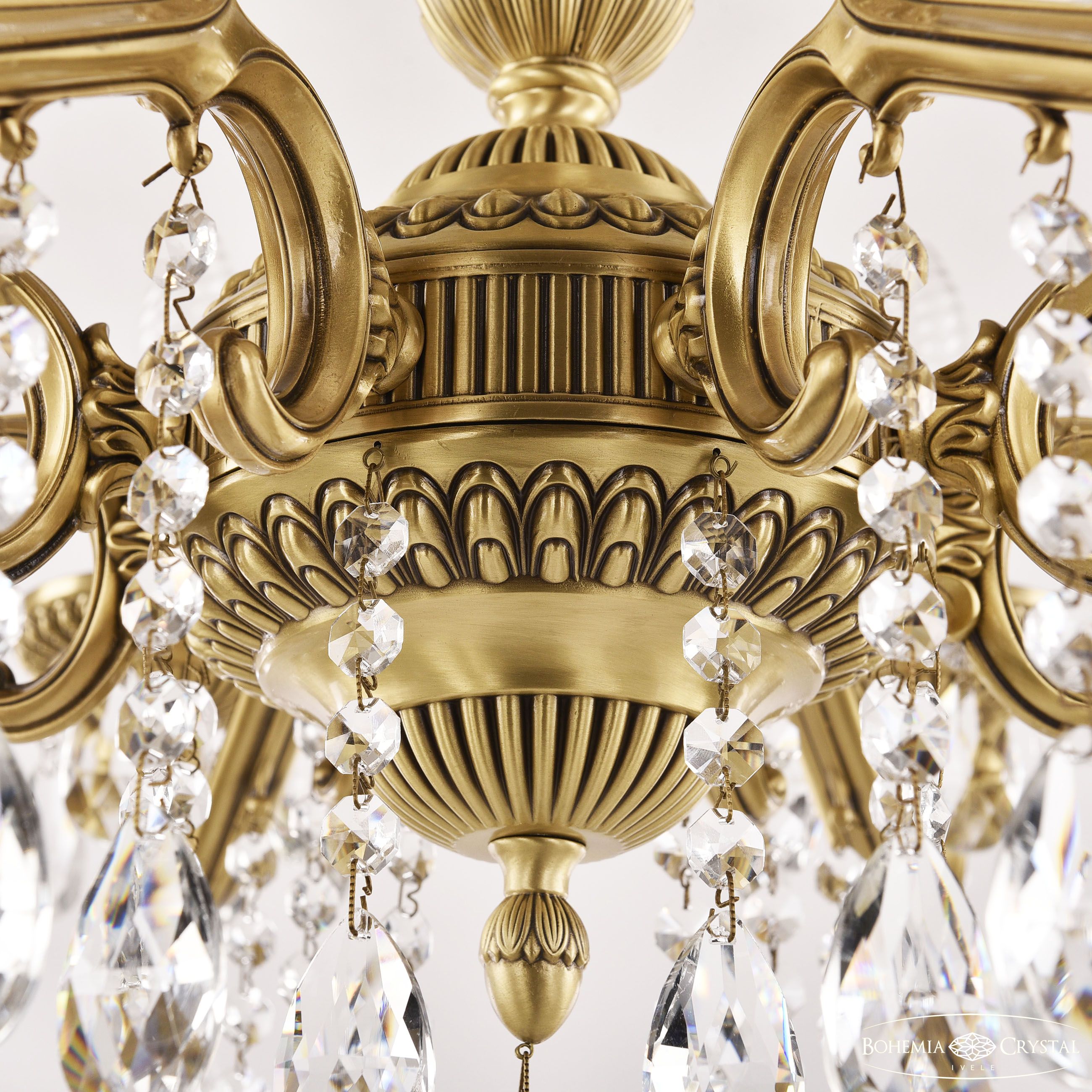 Подвесная люстра Bohemia Ivele Crystal 75102/8/210 A FP