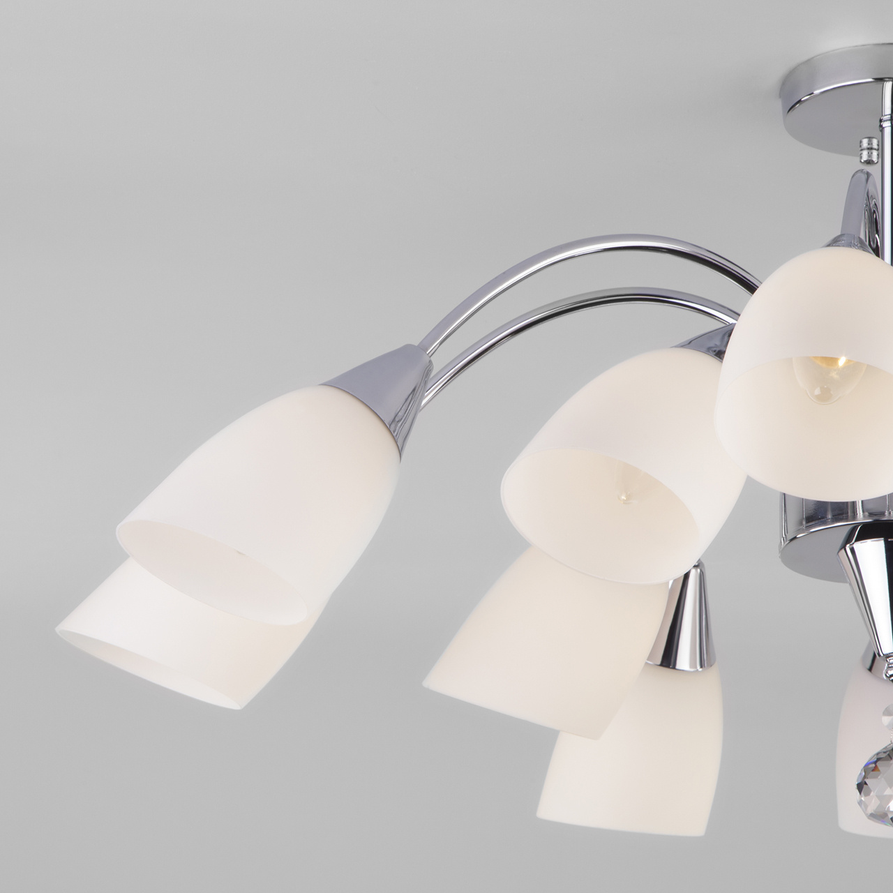 Потолочная люстра Eurosvet Ellene 30149 хром