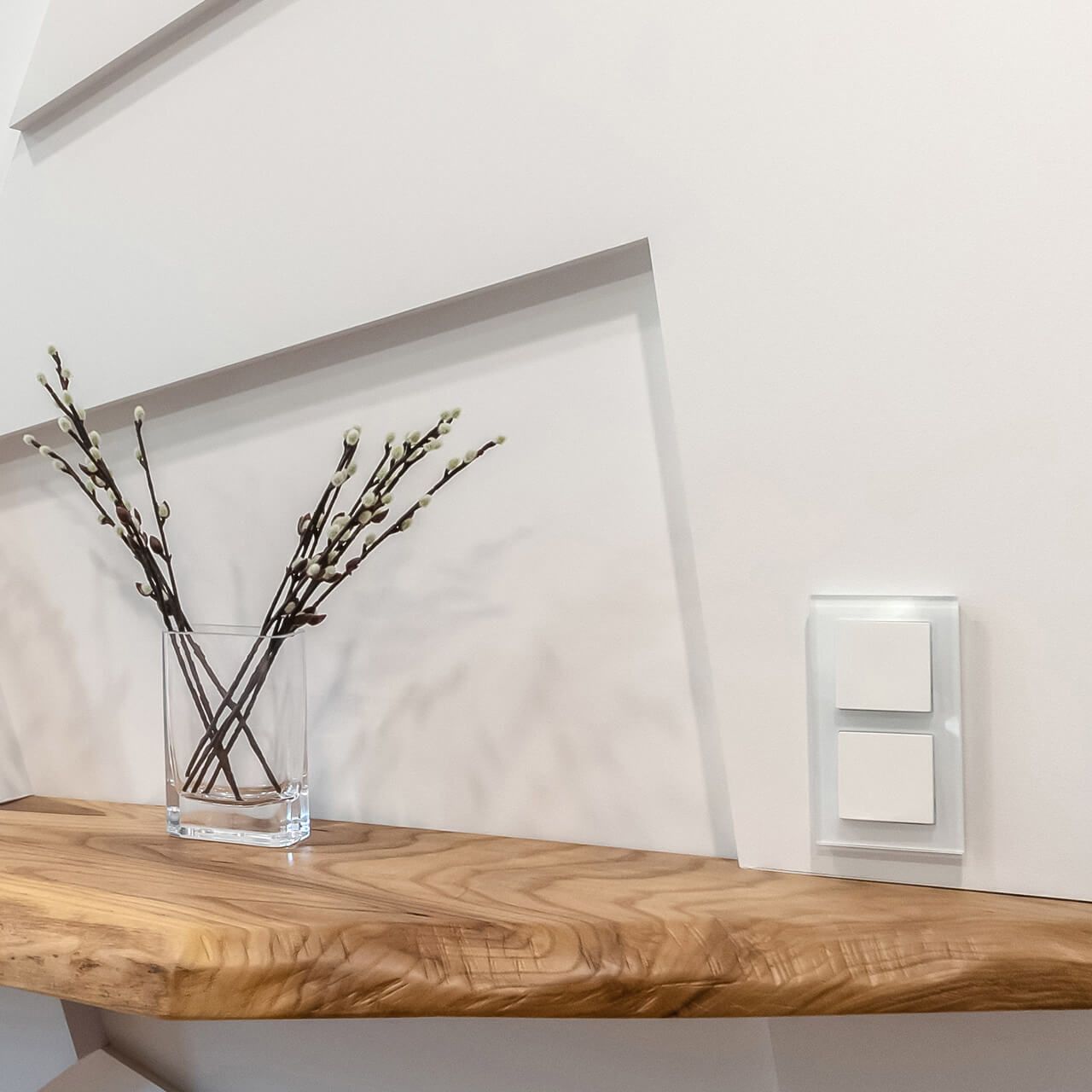 Выключатель одноклавишный Werkel белый W1110001 4690389154973 в Москве