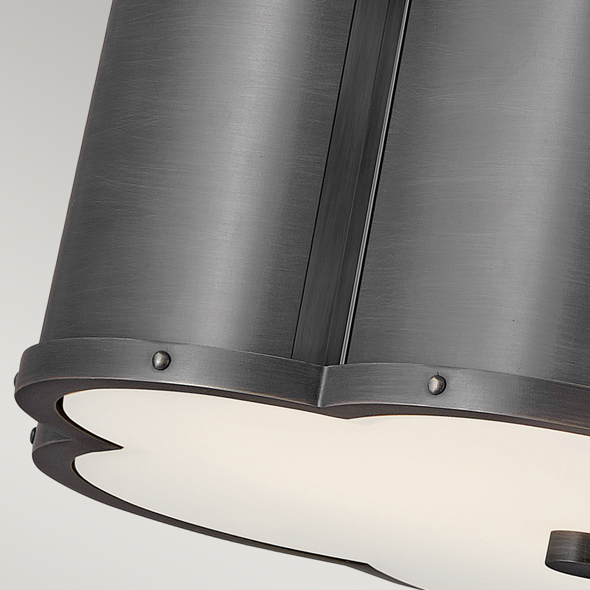 Потолочный светильник Hinkley Chance (hk) QN-CHANCE-SF-S-BLB