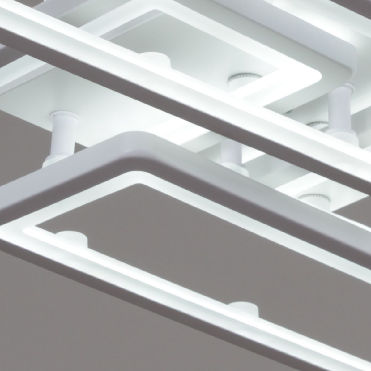 Потолочный светильник Reluce 03629-0.3-04C WH