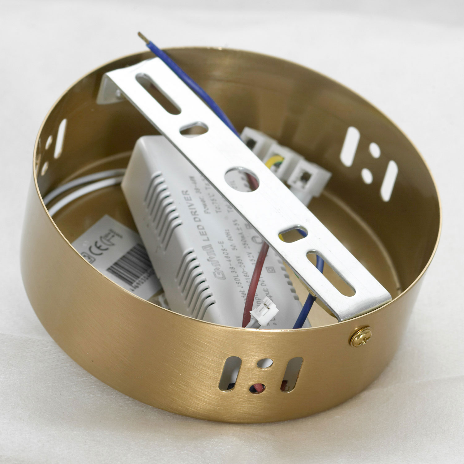 Подвесная люстра Lussole Concord LSP-7020 в Москве