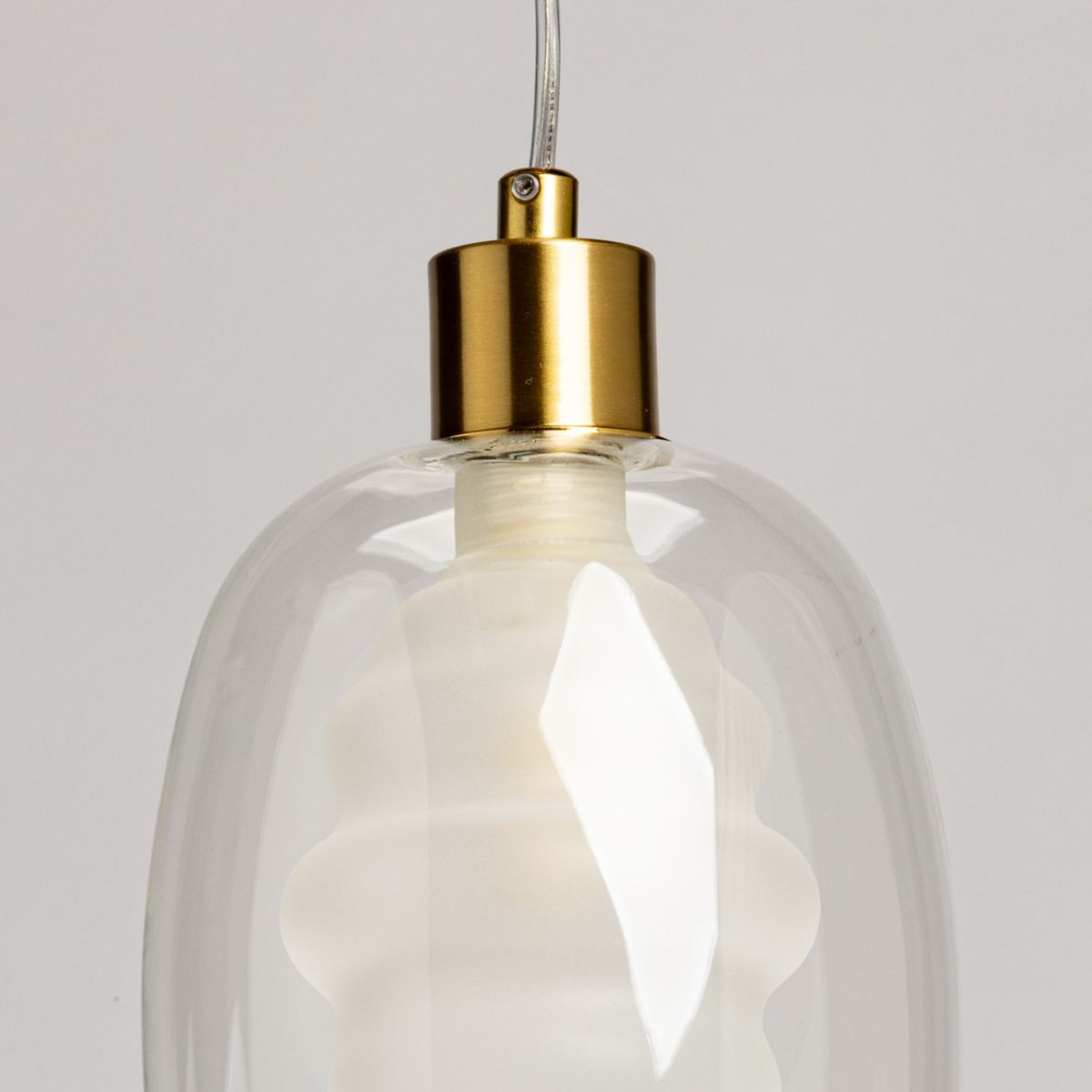 Подвесной светильник De Markt Лоск 107012601