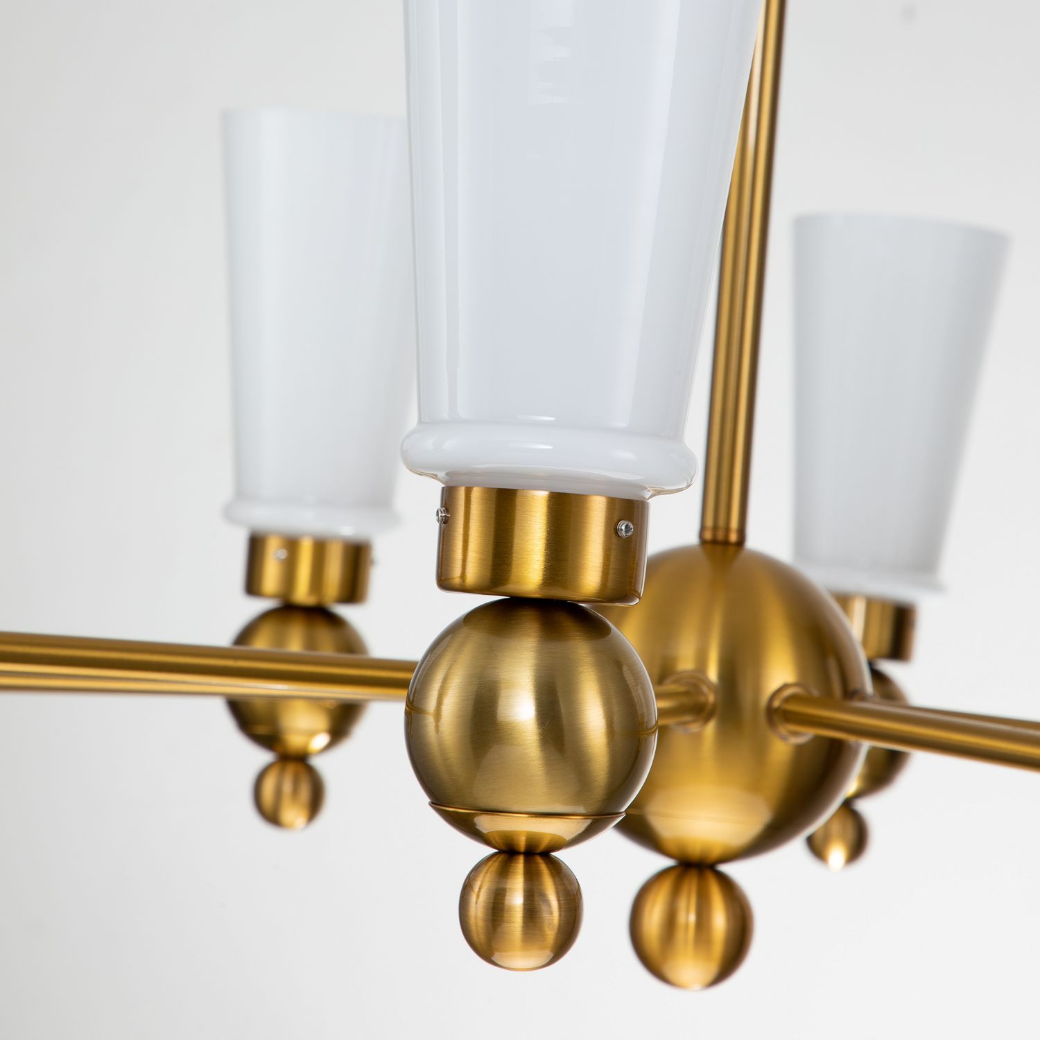 Люстра на штанге Favourite Nimbus 2996-10P