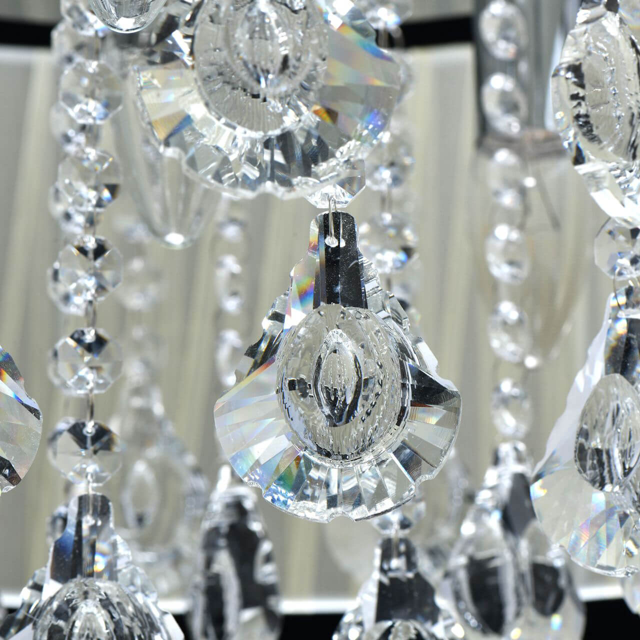 Потолочная люстра MW-Light Жаклин 465016304 в Москве