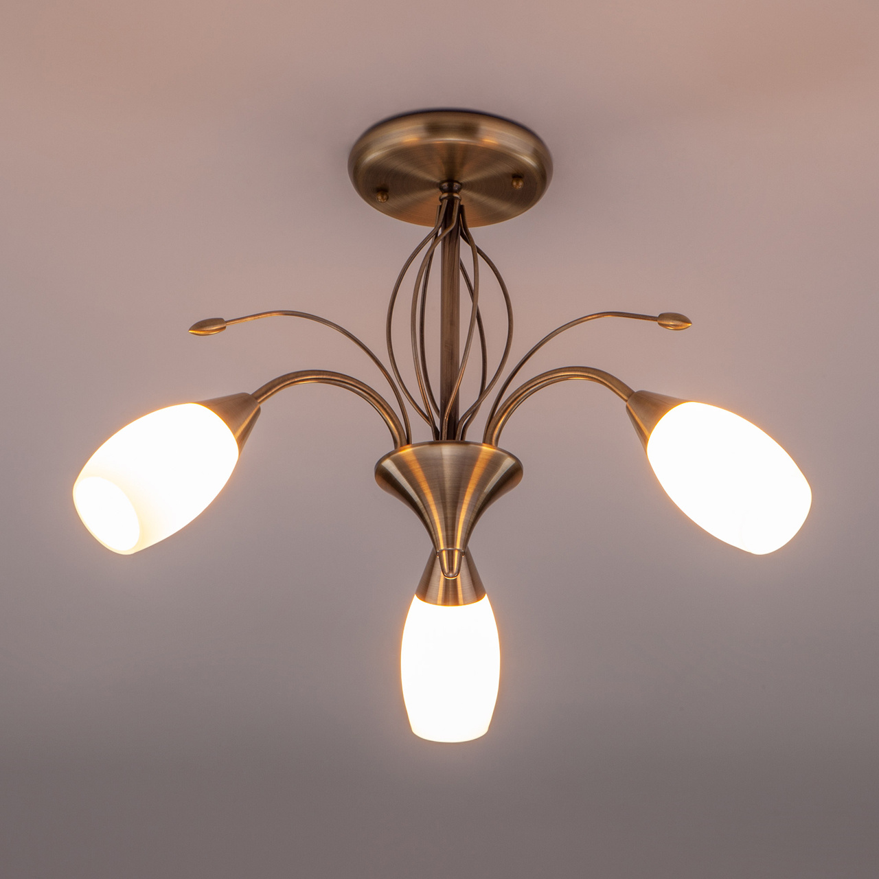 Потолочная люстра Eurosvet Ginevra 30280/3 античная бронза