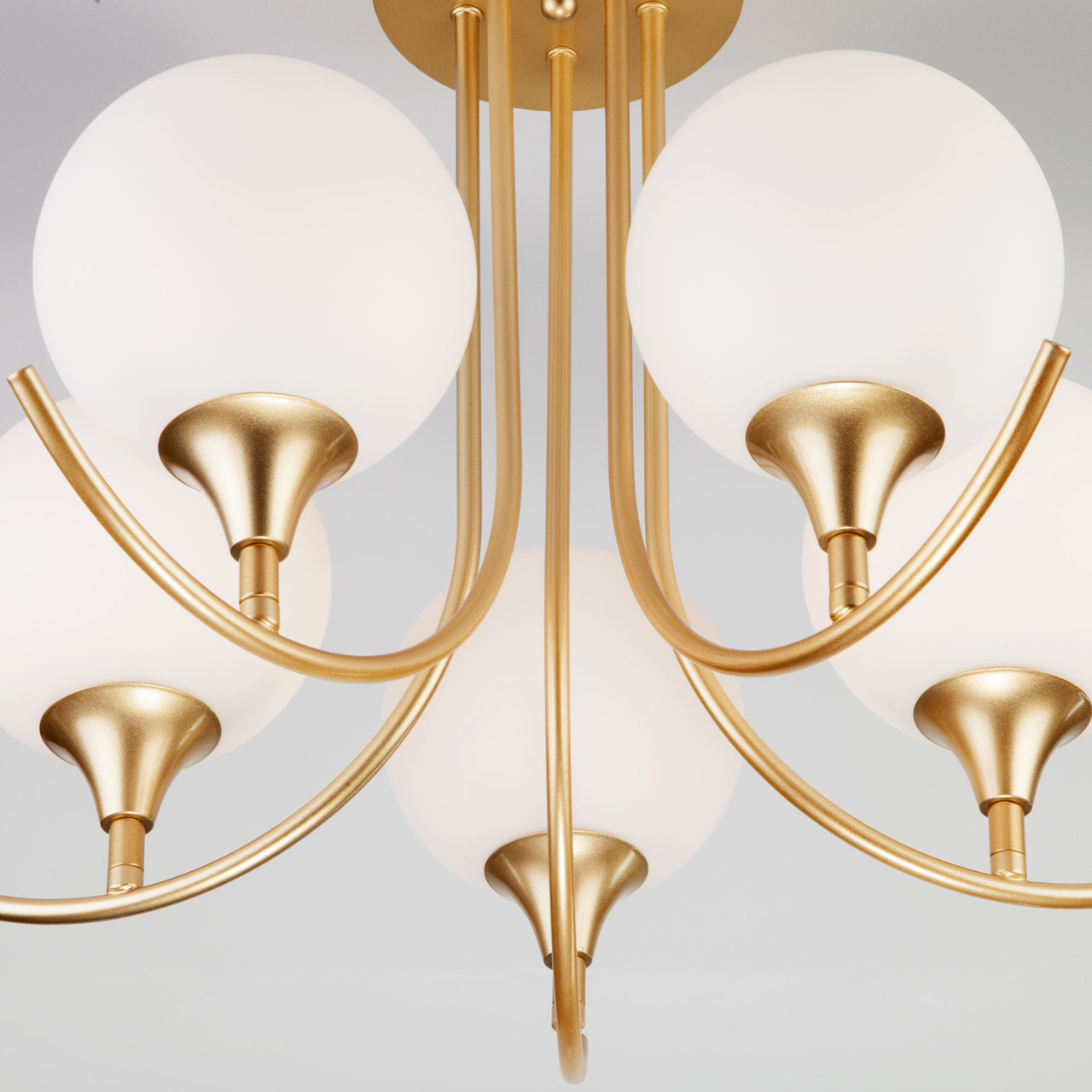 Потолочная люстра Eurosvet Moon 70101/5 золото