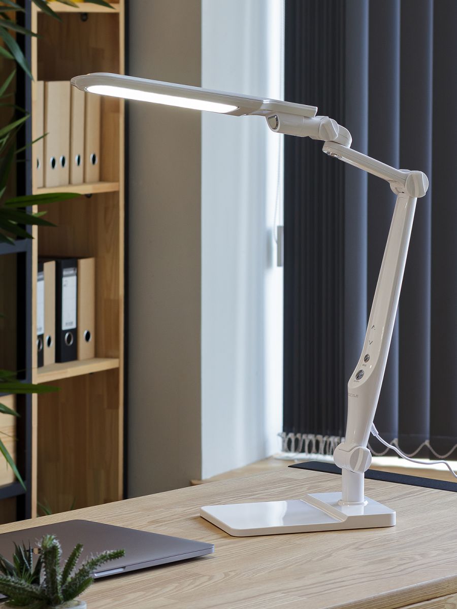 Настольная лампа с подставкой и струбциной ARTSTYLE TL-402W