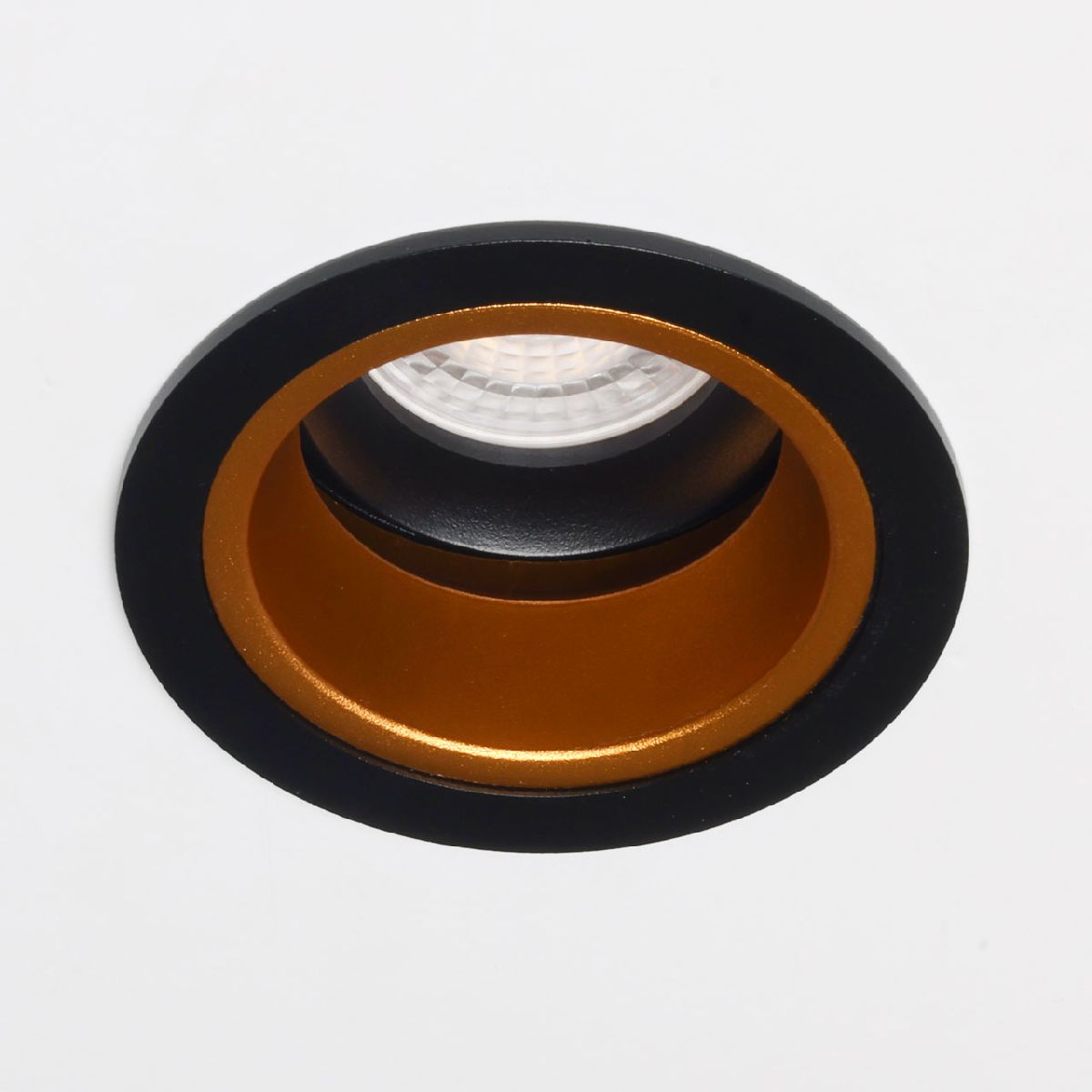 Встраиваемый светильник De Markt Прайм 850010501