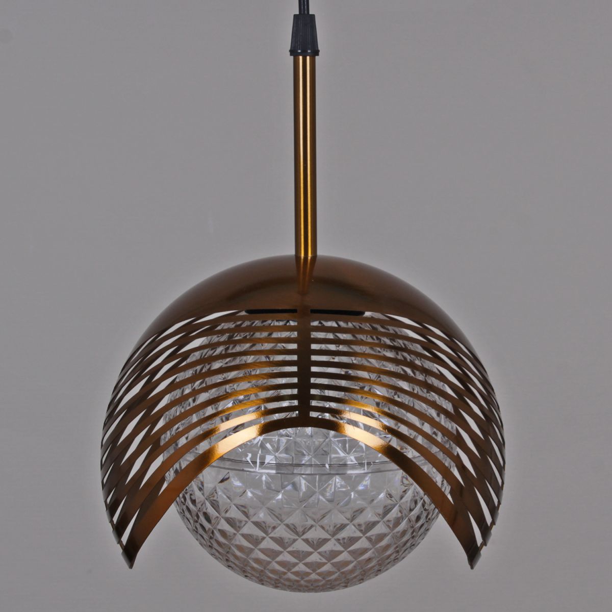 Подвесной светильник Reluce 05912-0.9-01 GB