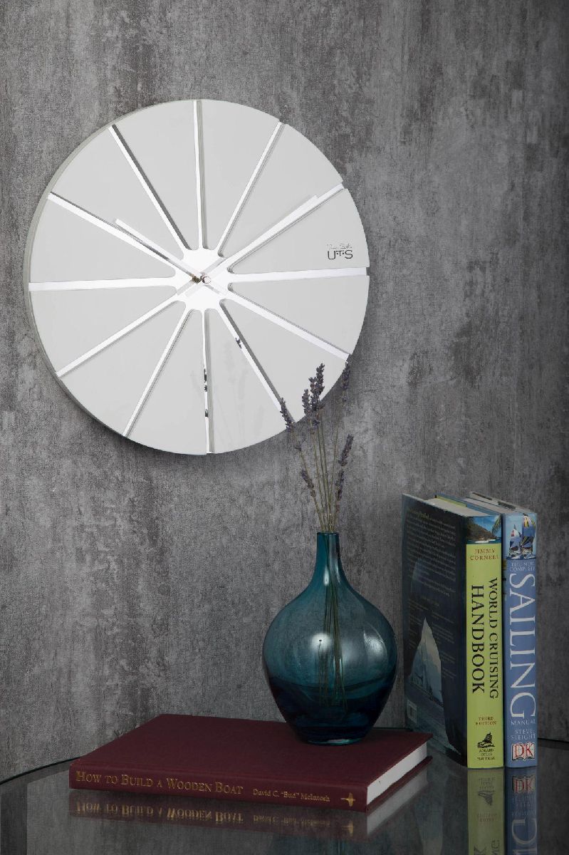 Настенные часы Tomas Stern 9069