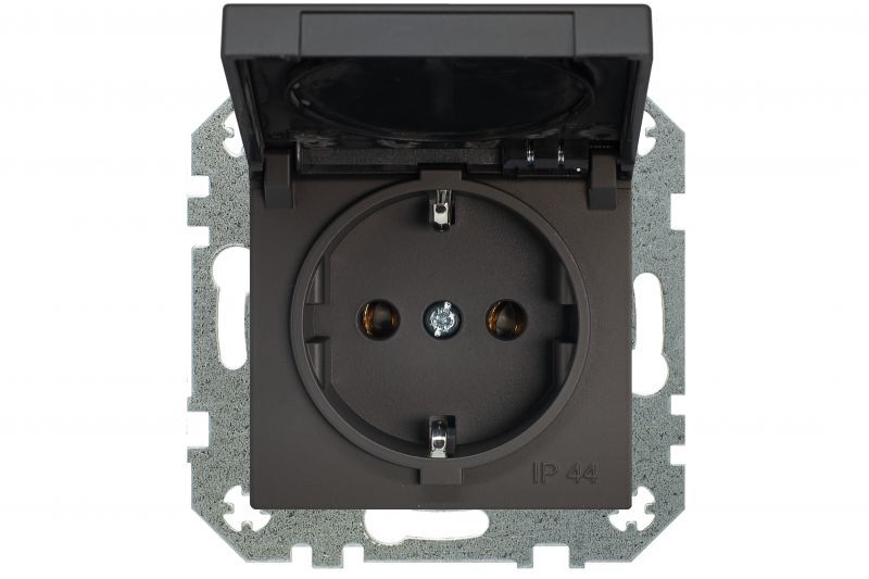 Розетка со шторками Liregus Retro 29-223