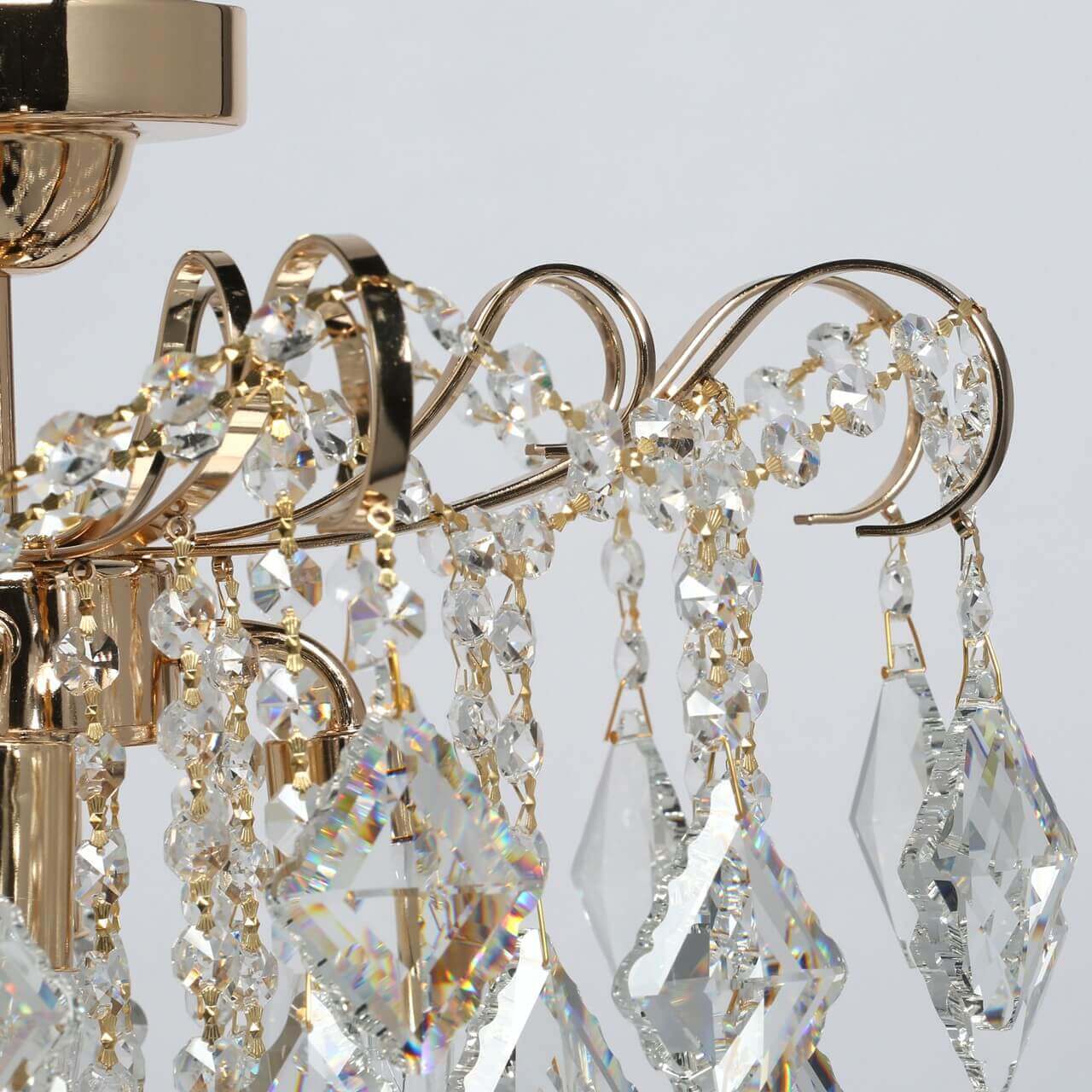 Люстра на штанге DeMarkt 464019304 в Москве