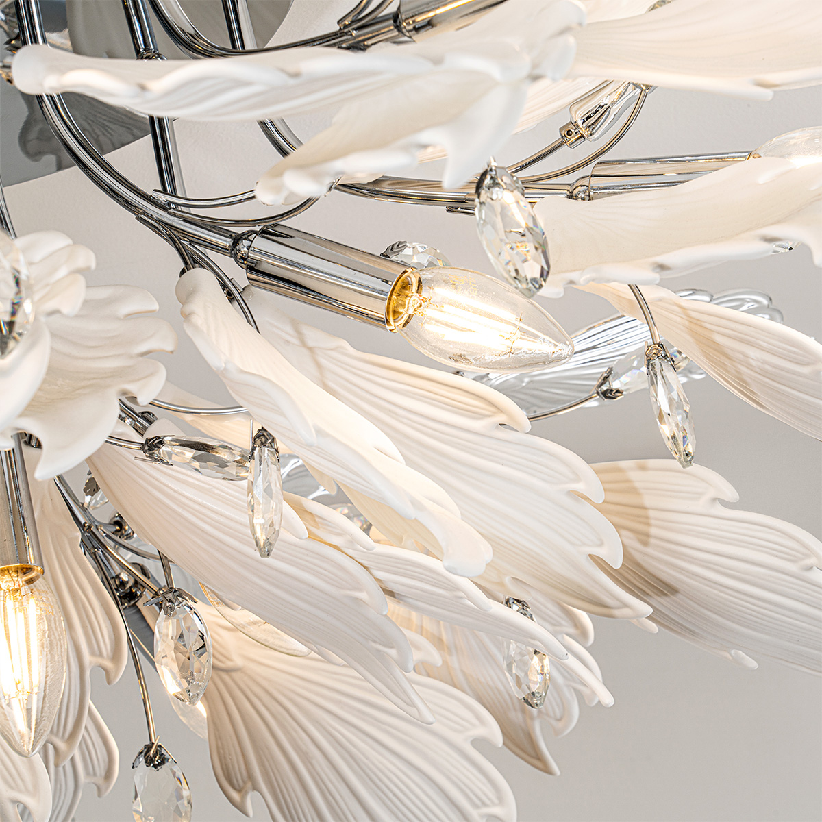 Потолочная люстра Modelux ML.6869.850 CR