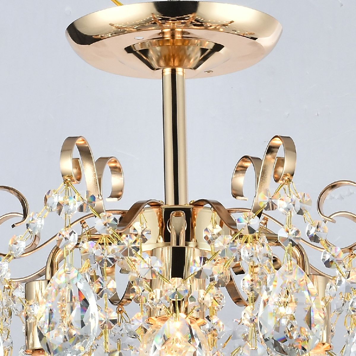 Люстра на штанге Reluce 04008-0.3-04 FGD