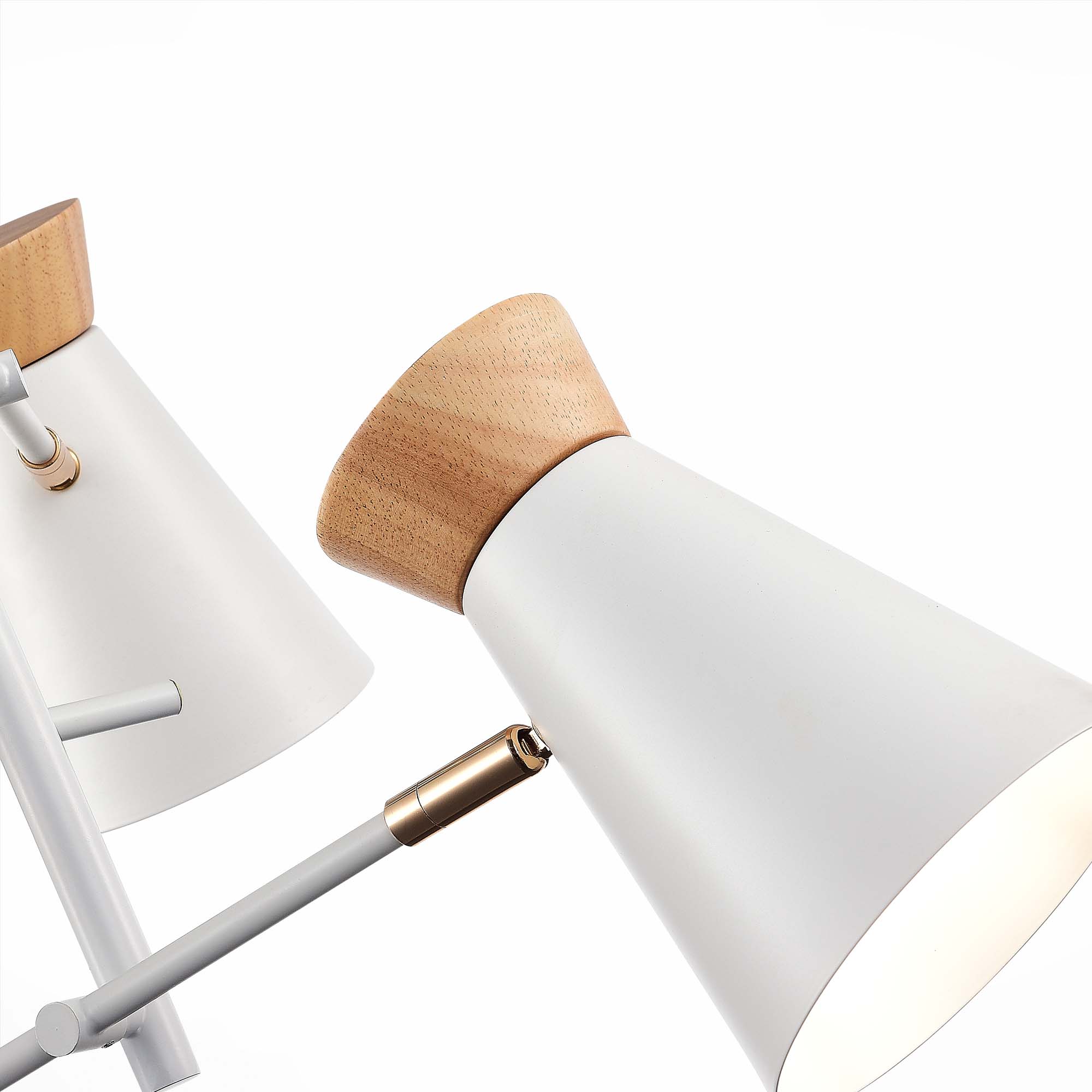 Люстра на штанге Evoluce Alfeo SLE1252-502-03