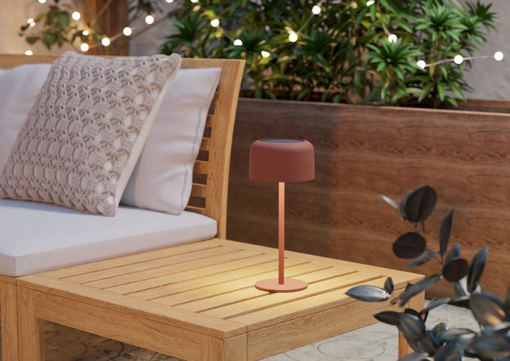 Настольная лампа на солнечных батареях Eglo Roccanova 901896