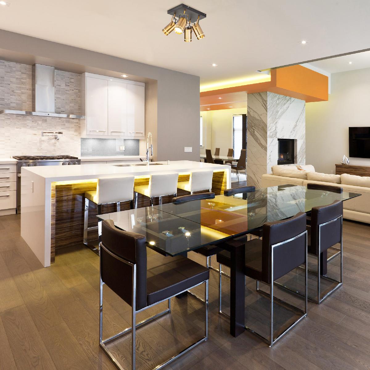 Потолочный светодиодный светильник Eurosvet Bronze 20063/4 античная бронза