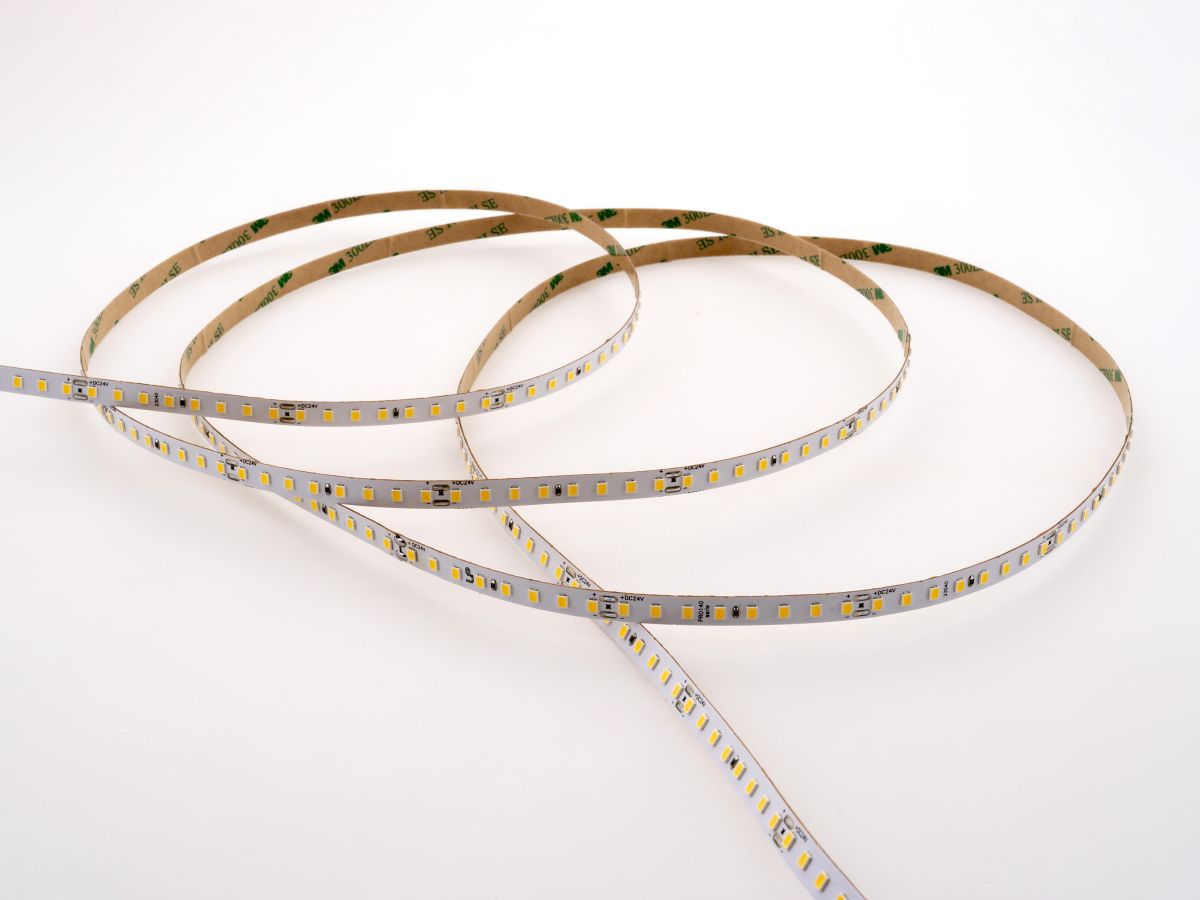 Светодиодная лента LEDS POWER 2835 128/м (12Вт/м) 24В теплая, серия ПРО140 005188