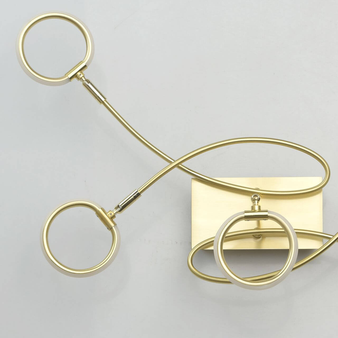 Светодиодный спот De Markt Этингер 3 704012305