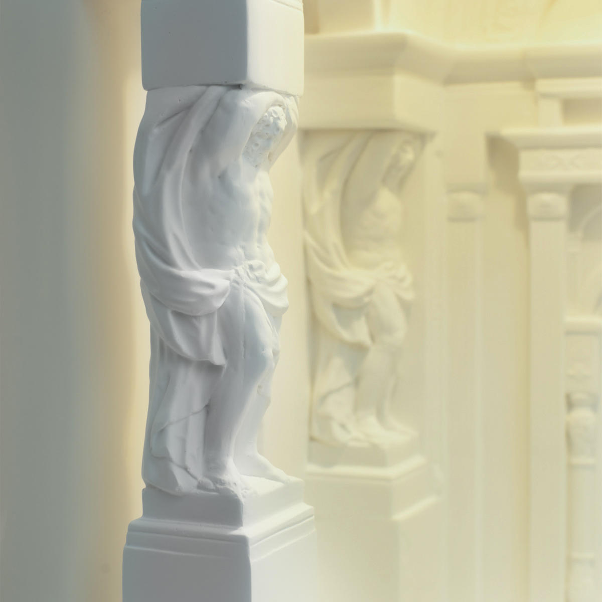 Гипсовый светильник Loft IT Antique 10355B