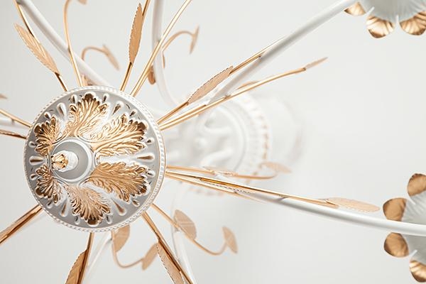 Подвесная люстра Eurosvet 60023/8 белый с золотом