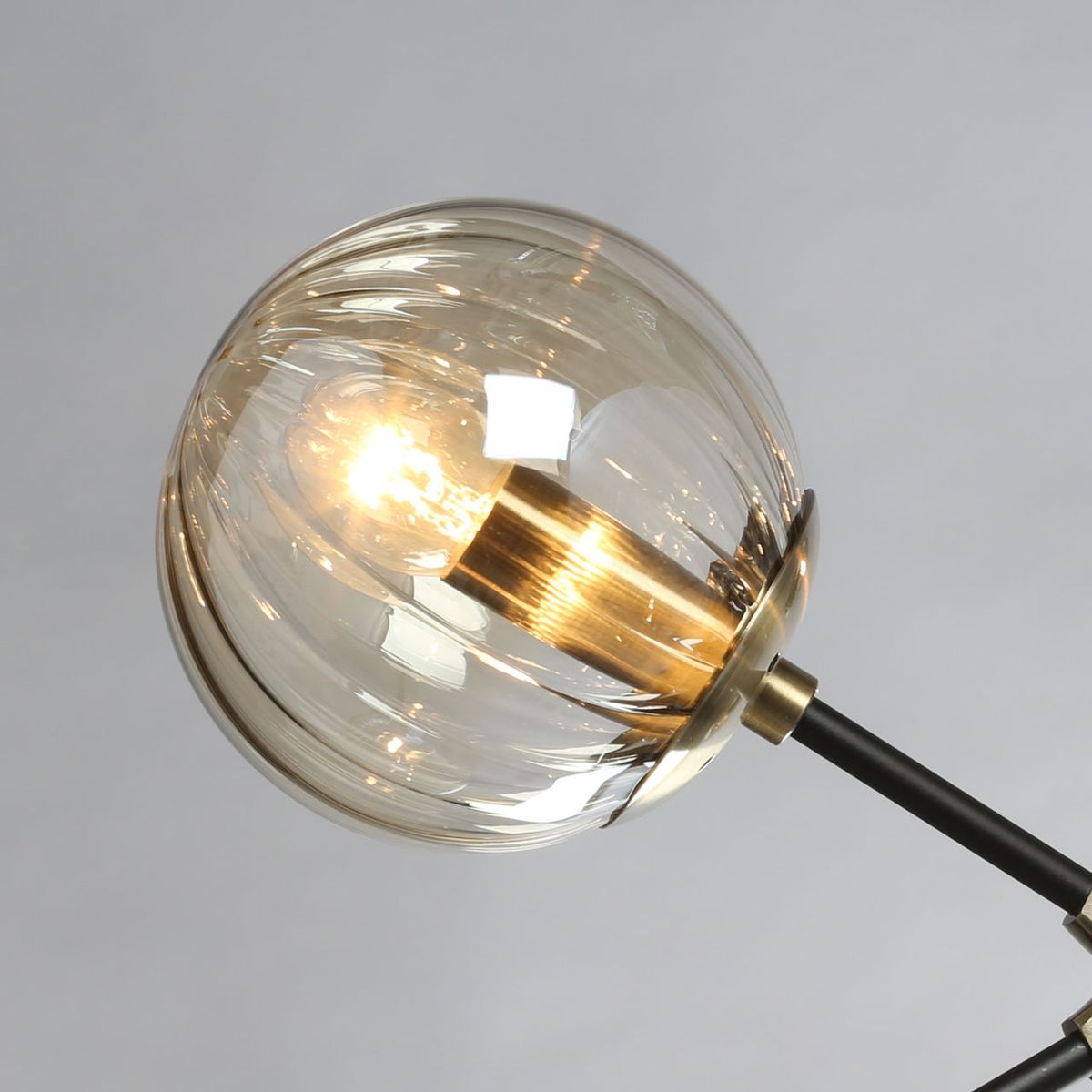 Люстра на штанге De Markt Гамбург 605016108