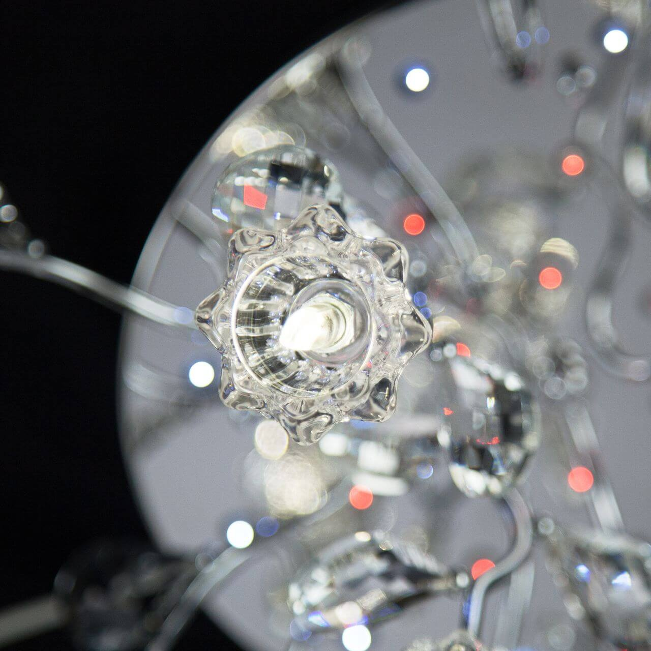 Потолочная светодиодная люстра Eurosvet Bloomy 80115/15 хром/синий+красный+фиолетовый