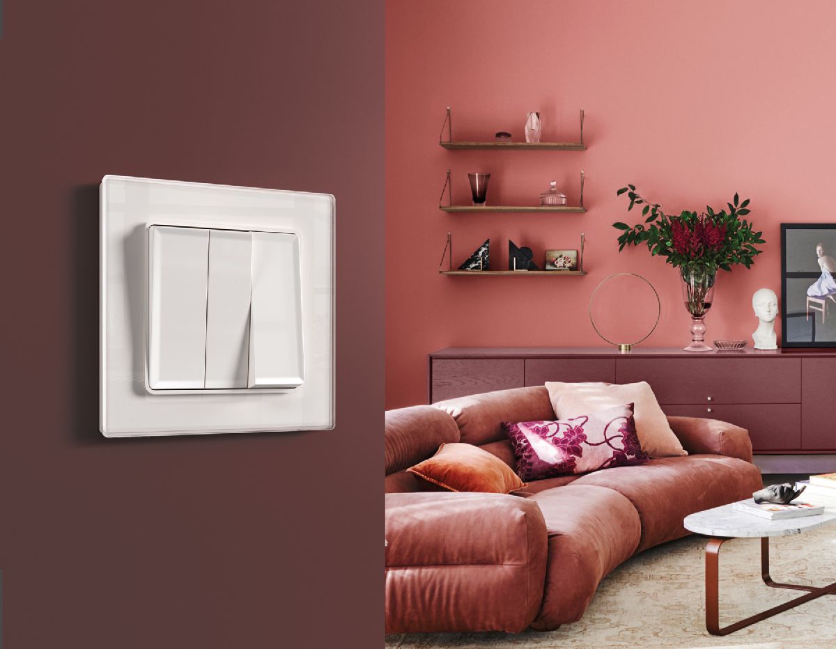 Рамка трехместная Ambrella Volt Platos AF330103