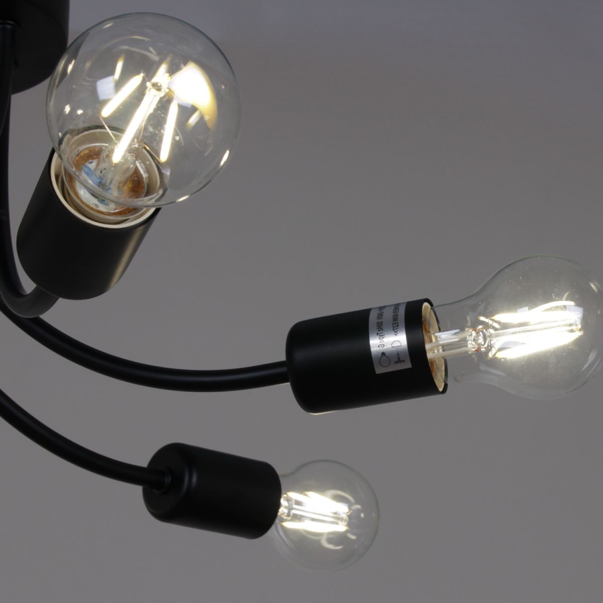 Потолочная люстра Reluce 01730-0.3-08 BK