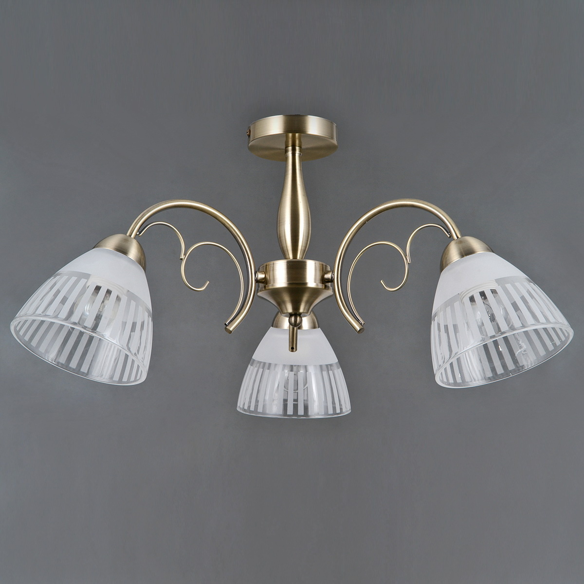 Люстра на штанге Illumico IL0434-3CSQ-79 AB