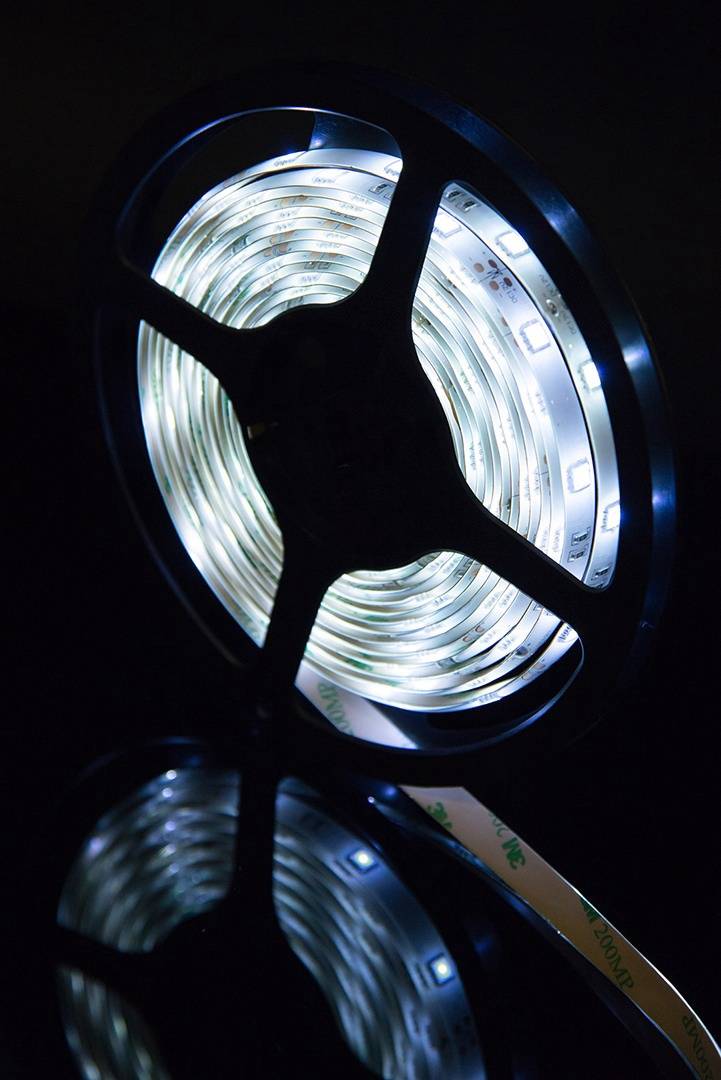 Светодиодная лента SWG SWG530-12-7.2-W-65 000077