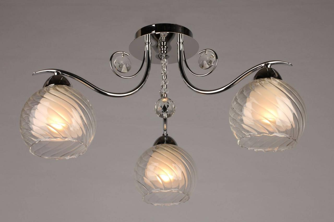 Потолочная люстра Omnilux OML-46107-03