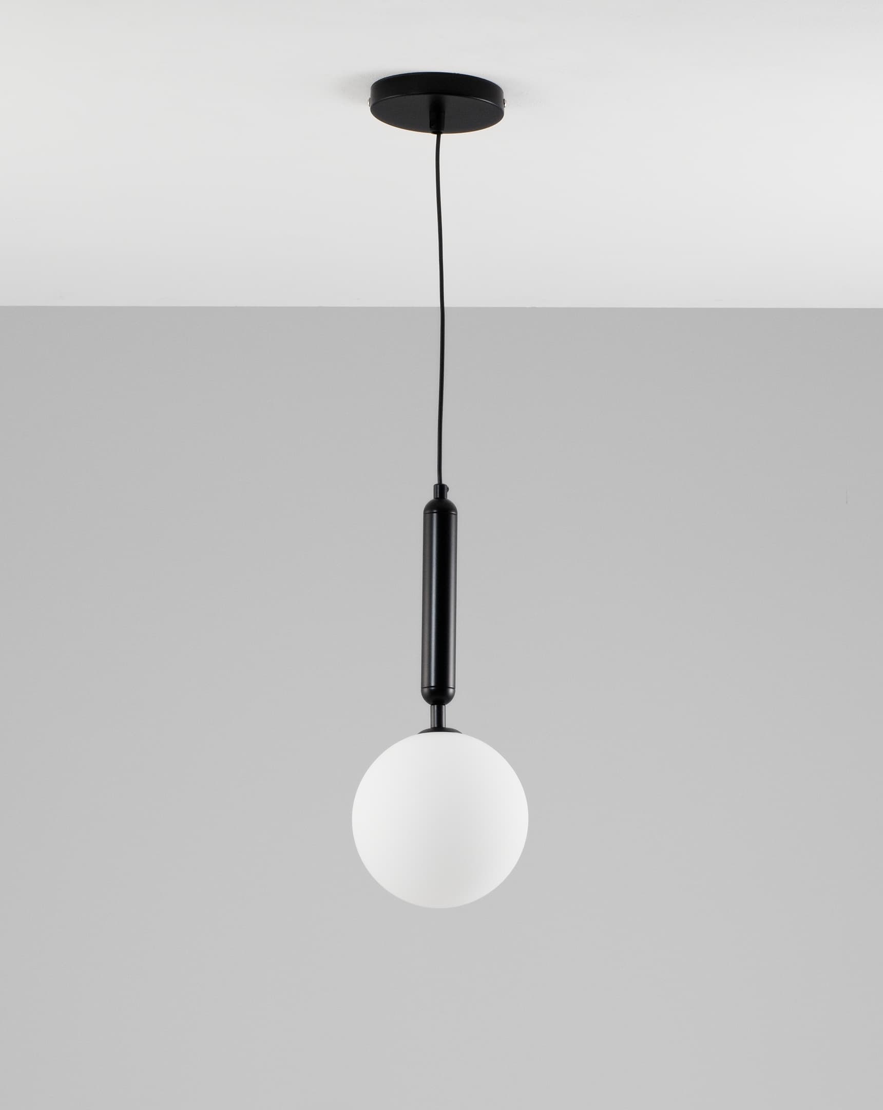 Подвесной светильник Moderli Glass V2020-1P