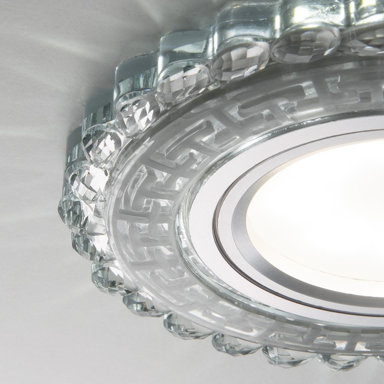 Встраиваемый светильник Elektrostandard 2217 MR16 CL прозрачный 4690389129537