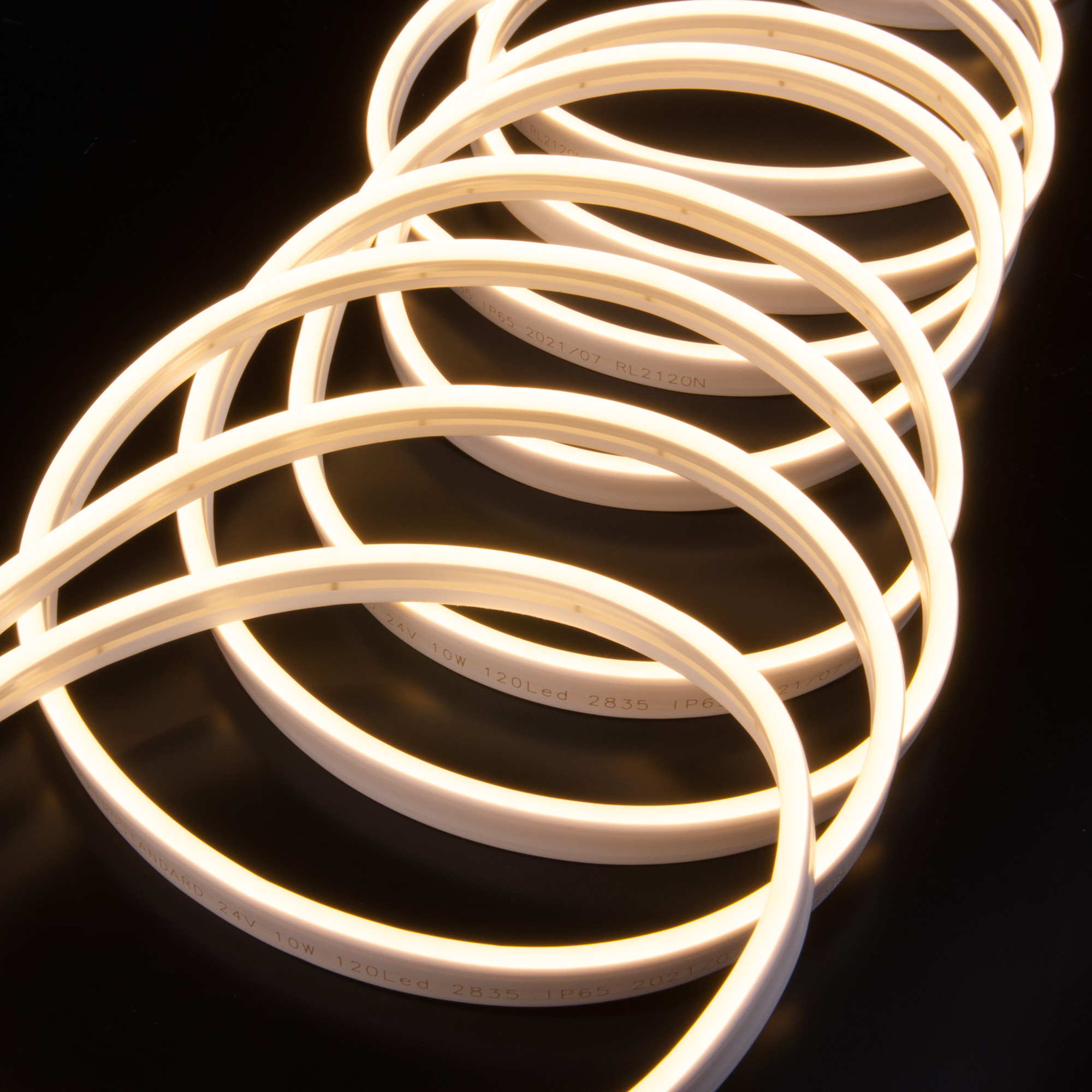 Гибкий неон Elektrostandard 24V 10W 120Led 2835 IP65 теплый белый 5м 4690389176111 a056258
