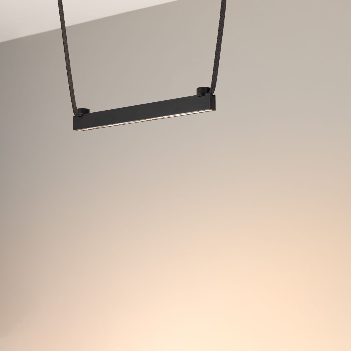 Трековый светильник Arlight ART-INBELT-DOTS-L413-16W Day4000-MIX (BK, 33 deg, 48V, DALI) (IP20 Металл) 051232