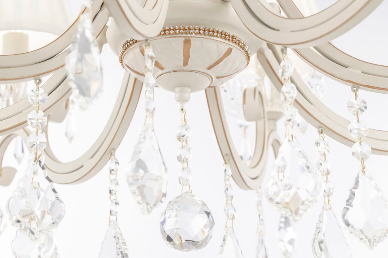 Подвесная люстра Maytoni Triumph ARM288-08-G в Москве