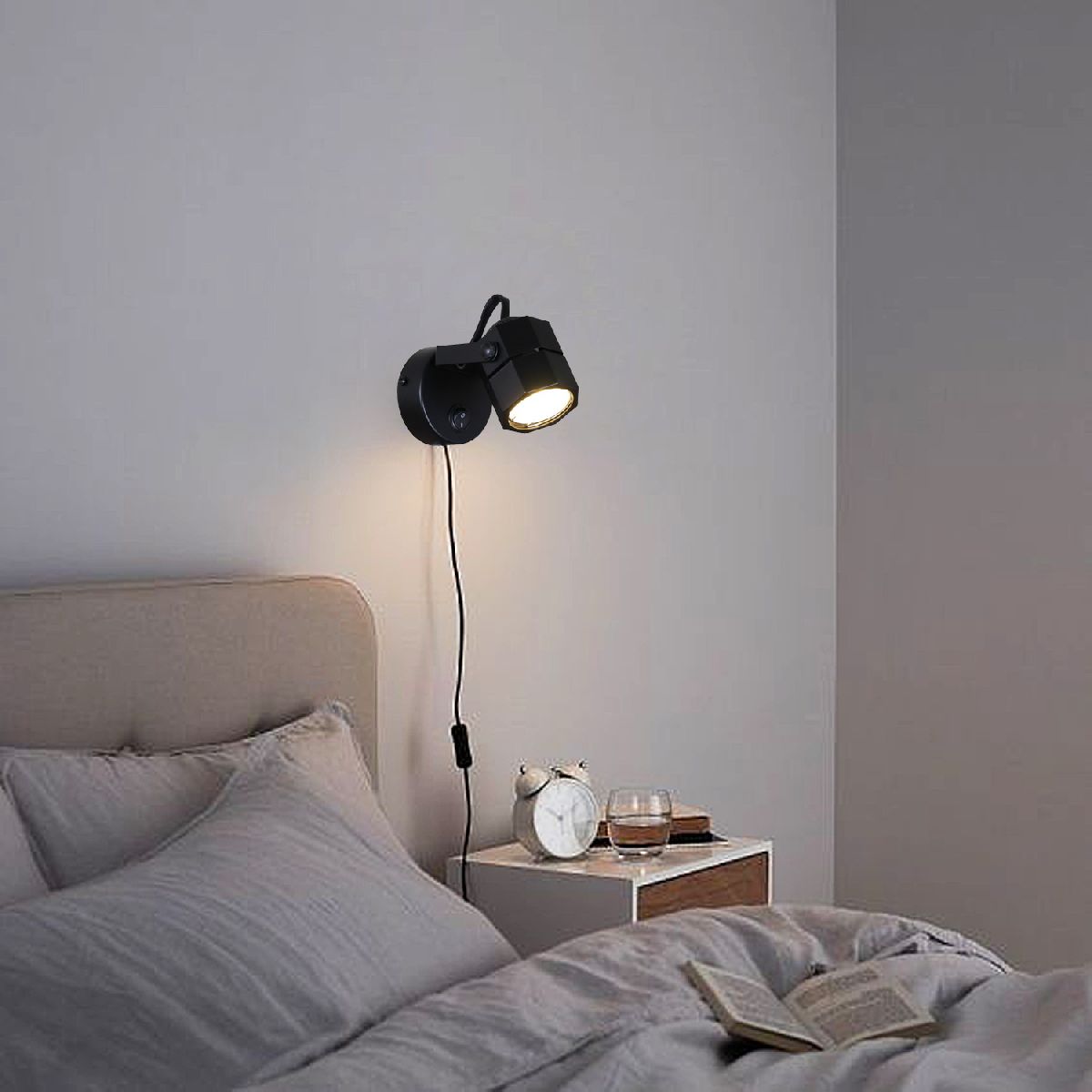 Спот Reluce 16021-9.5-001CT MR16 BK