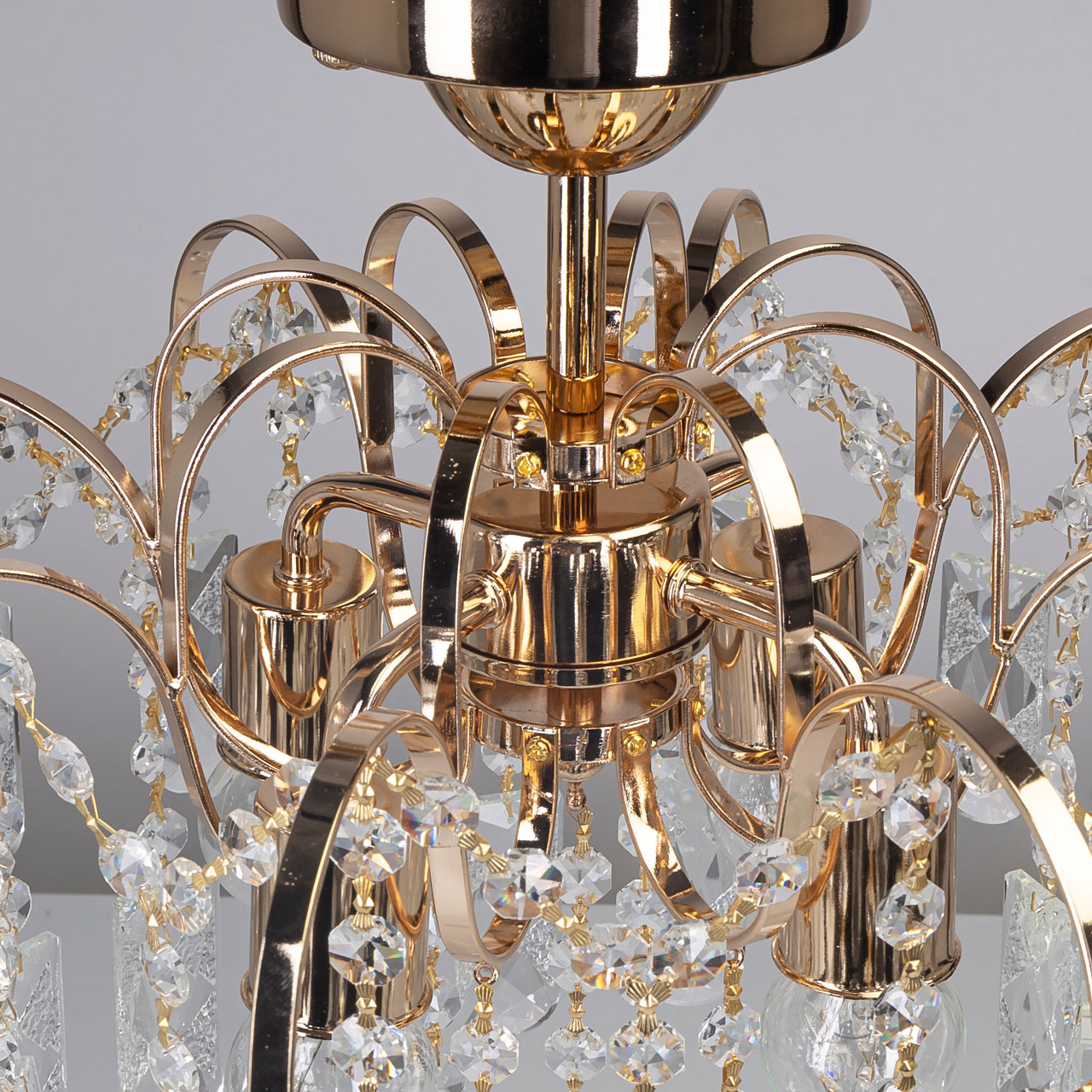 Люстра на штанге De Markt Бриз 111016304