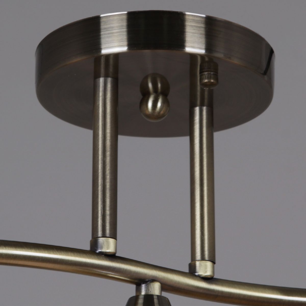 Потолочная люстра Reluce 06581-0.3-03 AB