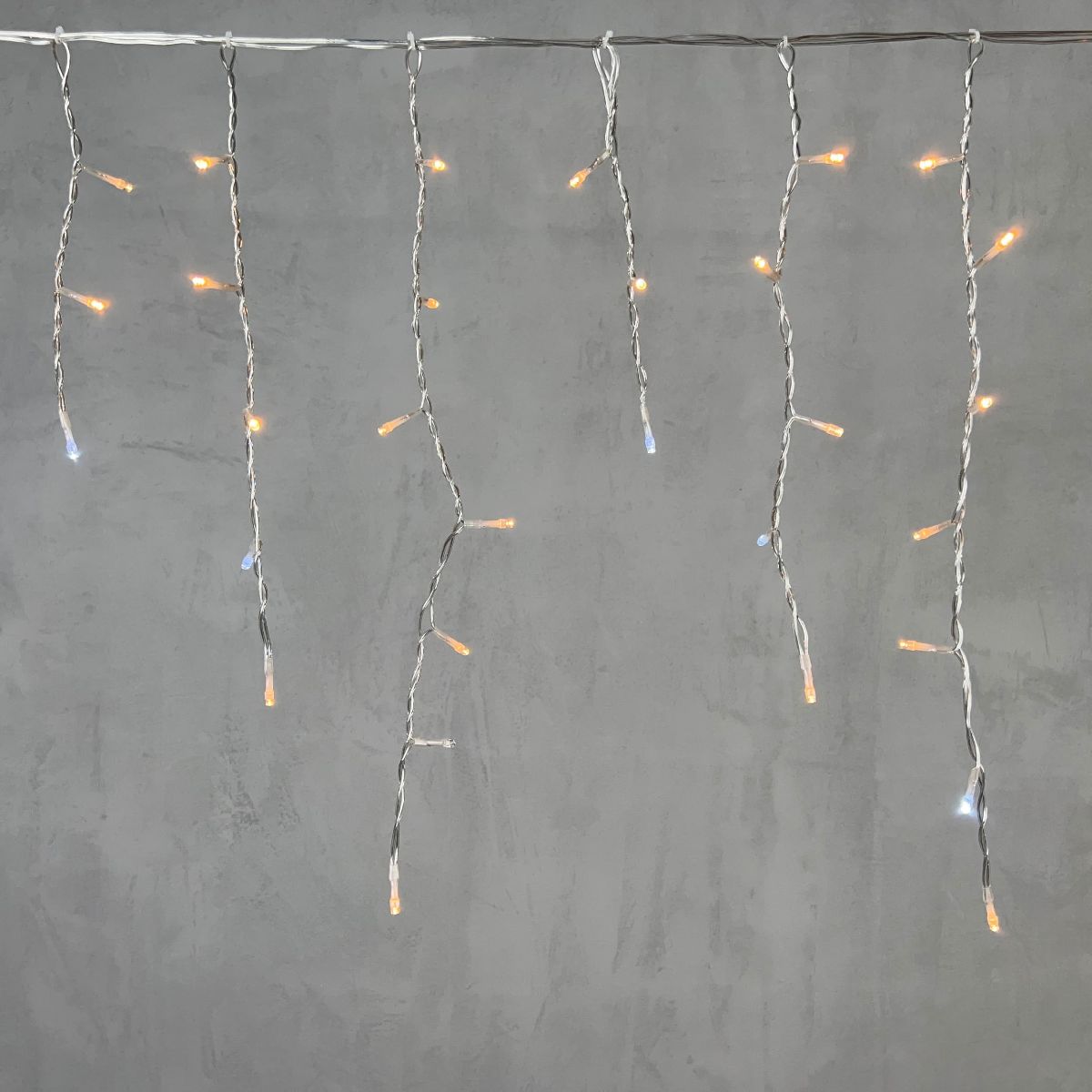 Гирлянда Бахрома Laitcom (LTC) PIL240BLW-10-2EWW