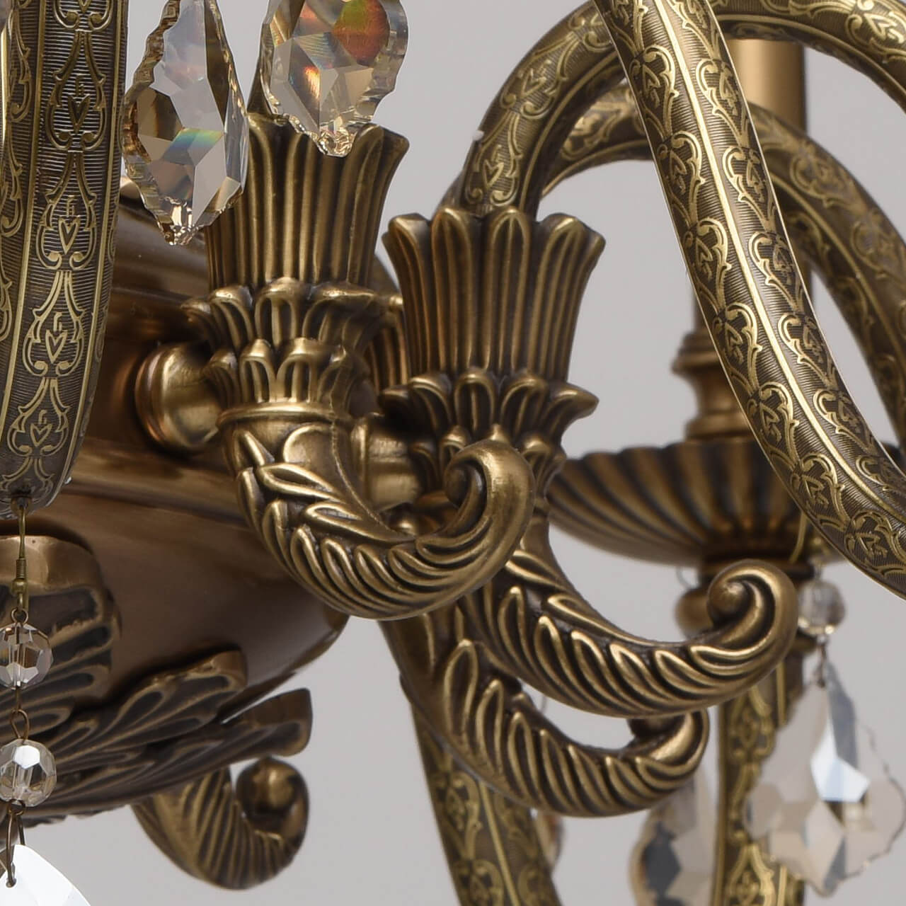 Подвесная люстра Chiaro Габриэль 491011110 в Москве