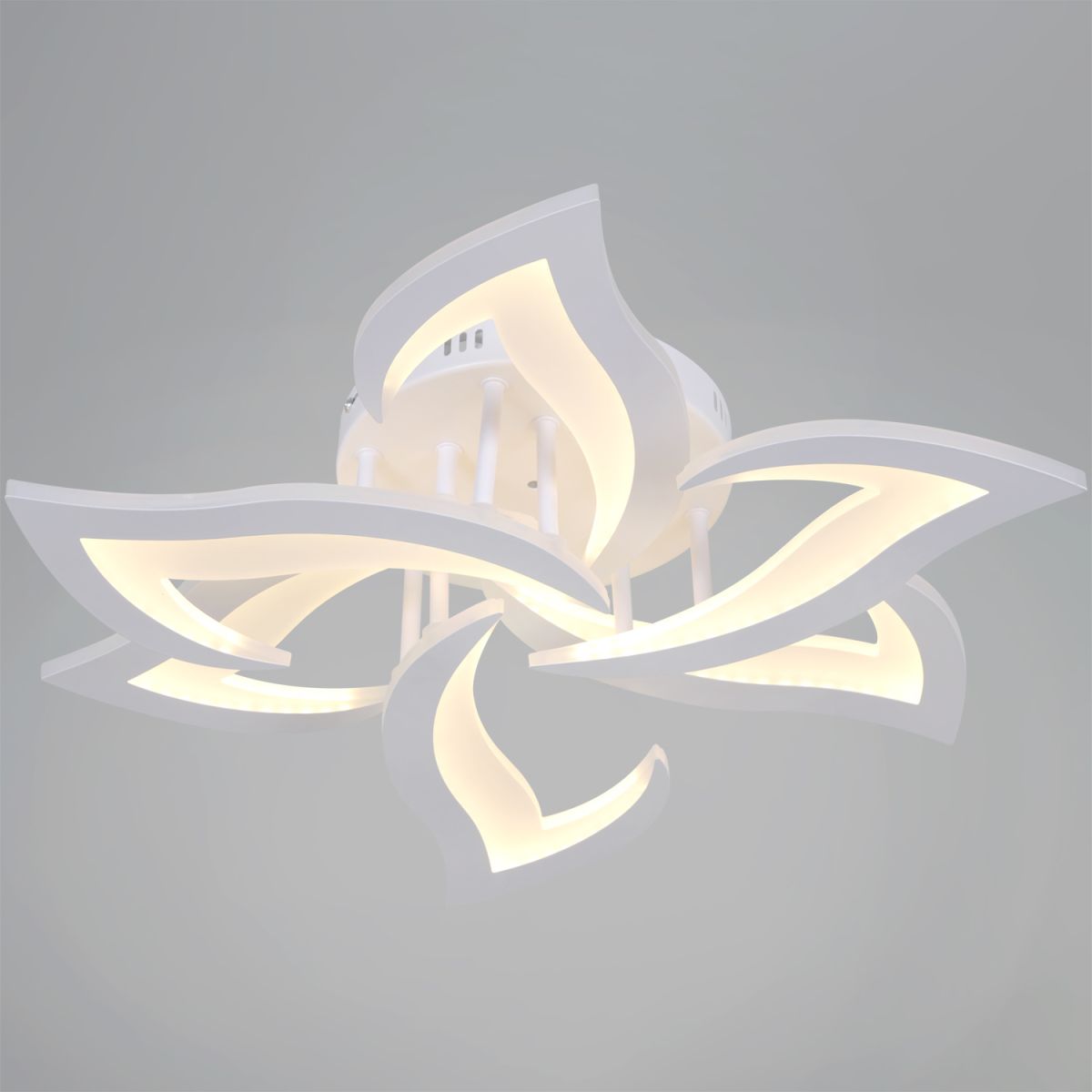 Потолочная люстра Reluce 20150-0.3-3+3 WH