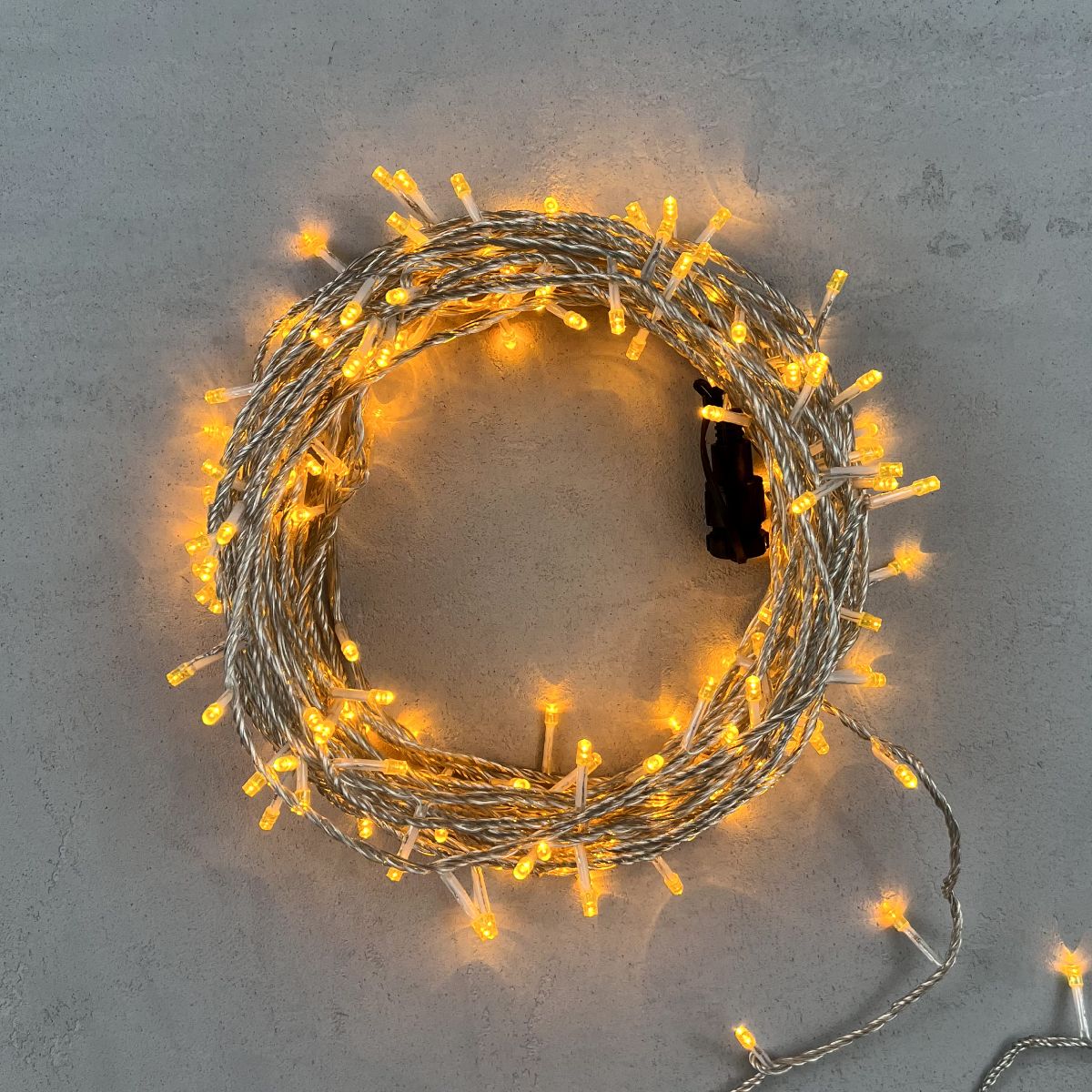 Гирлянда Нить Laitcom (LTC) EST200-3W10-1Y