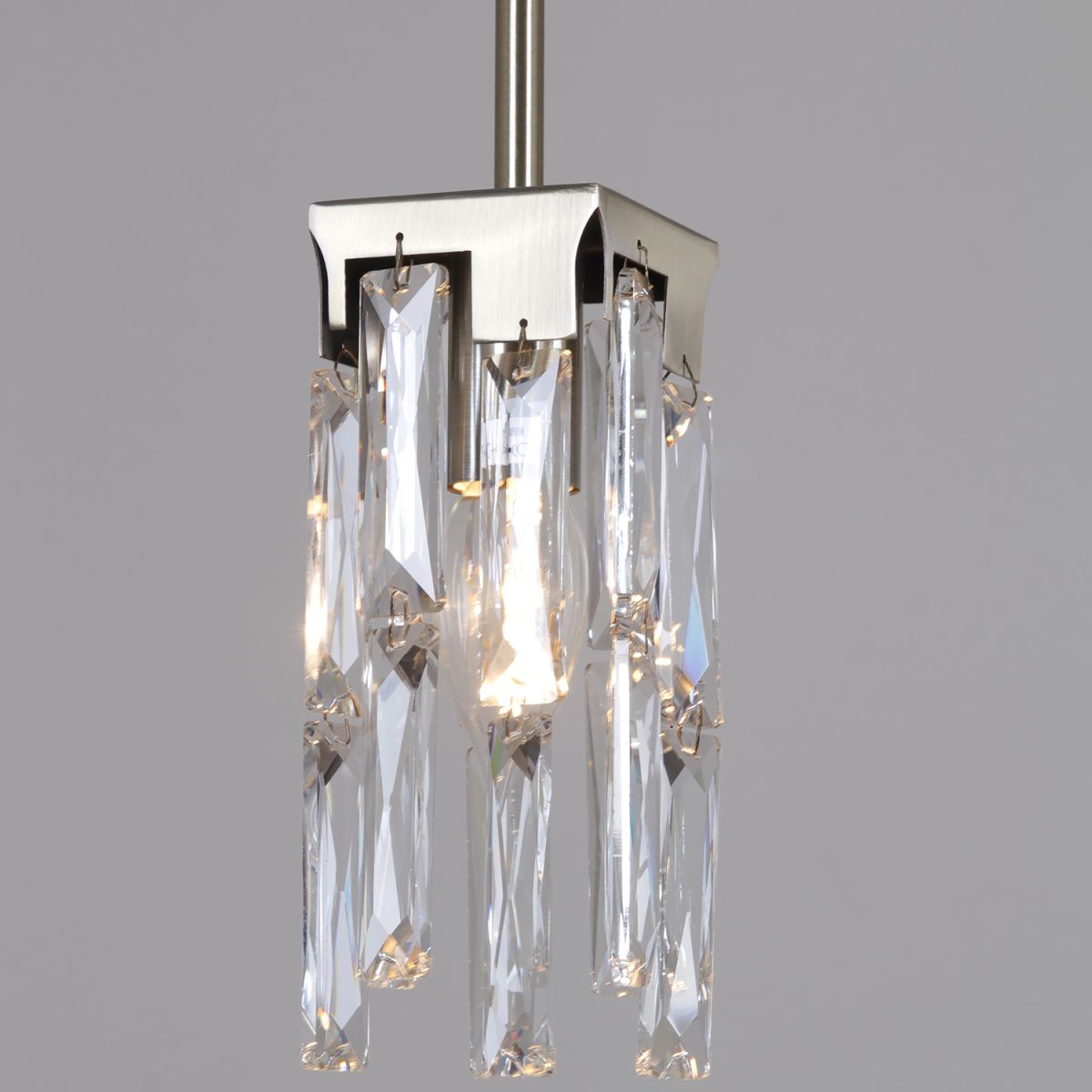 Подвесной светильник Illumico IL3600-3PSQ-26 AB DS