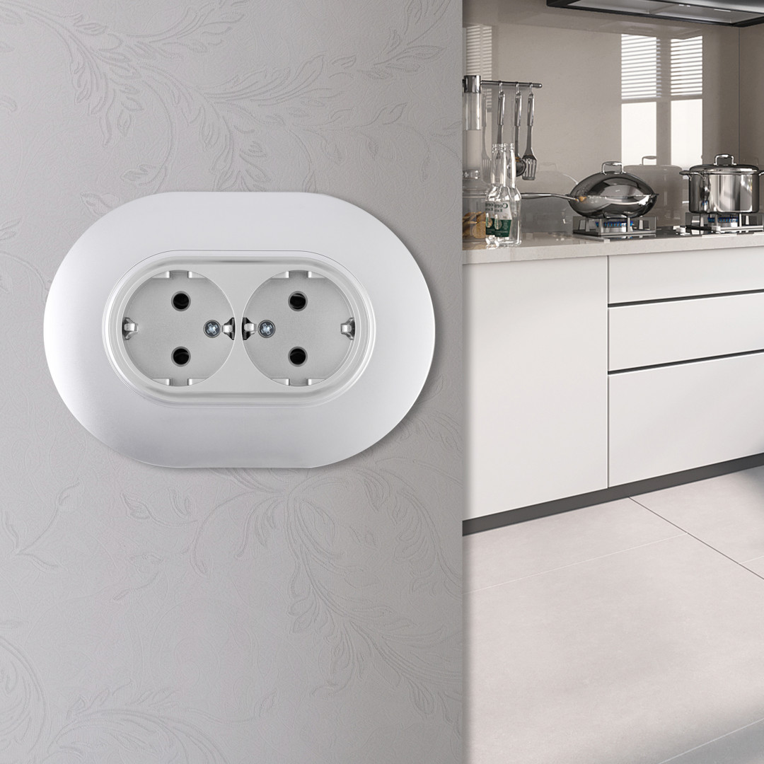 Круглая розетка двойная с/з и шторками Arte Milano SET08-double-40-2 silver